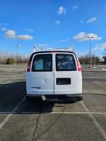 2016 Chevrolet Express 2500 ONLY 94k mil - Image 8