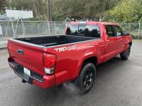 2017 Toyota Tacoma Double Cab SR5 TRD Sport 4WD V6 Long Bed --Clean-- kirkland - Image 6