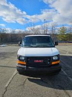 2017 GMC Savana 2500 ONLY 104k mil - Image 4