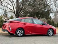 2018 Toyota Prius Prime Plus 4dr Hatchback East Brunswick, NJ - Image 5