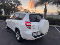 2012 Toyota RAV4 Limited I4, AWD, CLEAN TITLE & CARFAX, NO ISSUES. San Diego - Image 5
