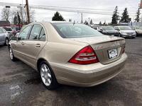 2002 Mercedes-Benz C-Class C 240 4dr Sedan 6 speed manual (6215 SE 82 - Image 7