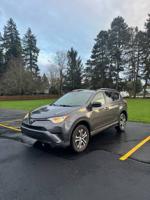 CLEAN TITTLE toyota RAV4 Portland