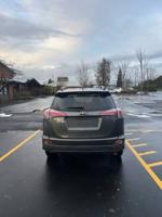 CLEAN TITTLE toyota RAV4 Portland - Image 9