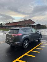 CLEAN TITTLE toyota RAV4 Portland - Image 10