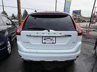 2015 Volvo XC60 T5 Drive E Premier 4dr SUV (6215 SE 82 AVE PORTLAND,OR - Image 8