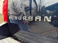 2007 Chevrolet Suburban LT 4WD 4dr SUV 2007 Chevrolet Suburban LTZ 4x - Image 10