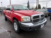 2005 Dodge Dakota SLT 4dr Quad Cab 4WD SB (6215 SE 82 AVE PORTLAND,OR - Image 3