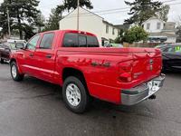 2005 Dodge Dakota SLT 4dr Quad Cab 4WD SB (6215 SE 82 AVE PORTLAND,OR - Image 6