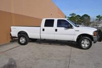 2005 Ford F350 Super Duty 4x4 Crew Cab LOW Actual miles- Gooseneck woodlands - Image 5