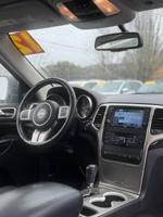 2012 Jeep Grand Cherokee // Clean Title // Pano Sunroof! // END OF YEAR DEAL!!! - Image 4