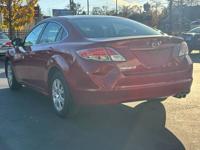 2010 MAZDA 6//SIX SPEED MANUAL TRANSMISSION END OF THE YEAR BLOWOUT SALE - Image 7