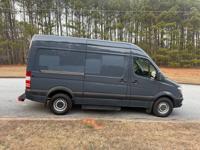 2018 Mercedes-Benz Sprinter 2500 Cargo Van Standard Roof 144.3" DOUGLASVILLE - Image 4