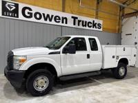 2015 Ford F250 XL Extended Cab 4wd Utility Bed Mid TN - Image 3