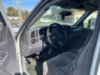 🔥 HOT DEAL – NO TRADES 🔥 2005 Chevy Silverado 2500HD • 6.0 Gas • 4x4 Jacksonville - Image 8