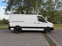 2018 MERCEDES BENZ SPRINTER 2500 144»WB!! 3.0L DIESEL!!RUNS AND DRIVES PHILADELPHIA PA - Image 4