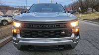 2023 Chevrolet Silverado 1500 Custom Extended Cab 4WD 2.7L, 31K Huntingdon Valley - Image 3