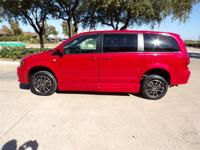 2014 57K MILE DODGE GRAND CARAVAN HANDICAPPED WHEELCHAIR PWR RAMP VAN Irving, TX - Image 6