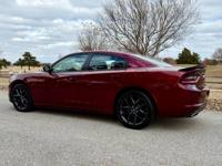 2020 Dodge Charger SXT - 82K - 1 owner - remote start!!! Norman - Image 4