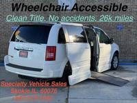 2008 Chrysler Town and Country Wheelchair Accessible Mobility Van Skokie - Image 2