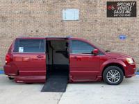 2014 Dodge Grand Caravan Wheelchair Accessible Handicap Mobility Van Skokie - Image 3