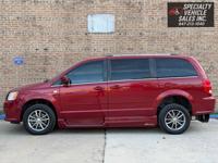 2014 Dodge Grand Caravan Wheelchair Accessible Handicap Mobility Van Skokie - Image 8