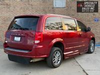 2014 Dodge Grand Caravan Wheelchair Accessible Handicap Mobility Van Skokie - Image 10