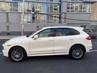 2012 Porsche Cayenne S V8 AWD Fully Loaded brooklyn - Image 9