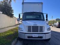 2017 FREIGHTLINER M2 106 26FT HIGH CUBE MOVING BOX TRUCK LIFTGATE GARDENA/ LOS ANGELES DELIVERY - Image 3