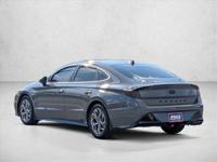 2020 Hyundai Sonata SEL AUTONATION Call (386) 603-6783 to confirm availability - January 8th - Image 9