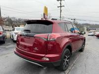 2018 Toyota RAV4 Hybrid SE AWD 4dr SUV CRYSTAL AUTO SALES ~ NASHVILLE - Image 6