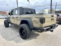 2020 Jeep Gladiator Sport Lifted WE FINANCE, ITN OK! southwest - Image 6