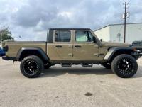 2020 Jeep Gladiator Sport Lifted WE FINANCE, ITN OK! southwest - Image 9