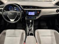 2018 Toyota Corolla LE Eco Sedan Just 67,944 Miles multnomah county - Image 9