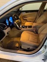 2012 Chrysler 300 Base-Introducing the luxurious and powerful 2012 Chr Jacksonville - Image 8