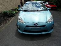 2012 Toyota Prius c Three 4dr Hatchback - Image 3