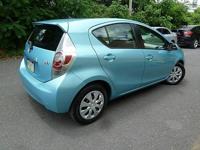 2012 Toyota Prius c Three 4dr Hatchback - Image 8