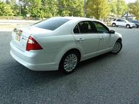 2010 Ford Fusion Hybrid Base 4dr Sedan - Image 7