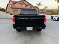 2021 Toyota Tacoma TRD OFF ROAD 4X4 San Diego - Image 7