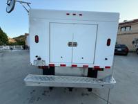 2014 Isuzu NPR Gas V8 Pest Control Business Truck San Diego - Image 5