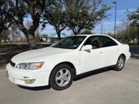 1999 LEXUS ES 300 Houston