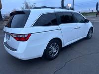 2013 Honda Odyssey EX-L Minivan /8-Passenger / Power Doors / Camera Salem-1477 Hawthorne Ave NE - Image 5