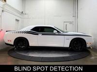 2022 Dodge Challenger R/T Coupe Est. payment OAC† - Image 10