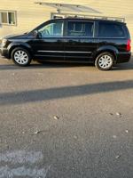 2016 Chrysler Town & Country Touring washington county - Image 3