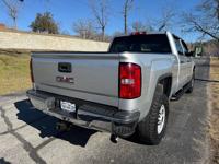 2016 GMC Sierra 2500HD 4x4 Forsyth, MO - Image 8