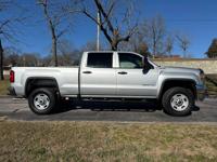 2016 GMC Sierra 2500HD 4x4 Forsyth, MO - Image 9