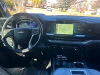 2022 Chevrolet Silverado High Country Diesel Crew Cab Englewood - Image 10