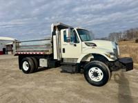 2008 INTERNATIONAL DUMP! LOW MILES, ONE OWNER! - Image 4