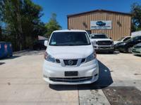 2021 Nissan NV200, clean title, one owner, runs great Houston - Image 3