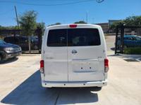 2021 Nissan NV200, clean title, one owner, runs great Houston - Image 7